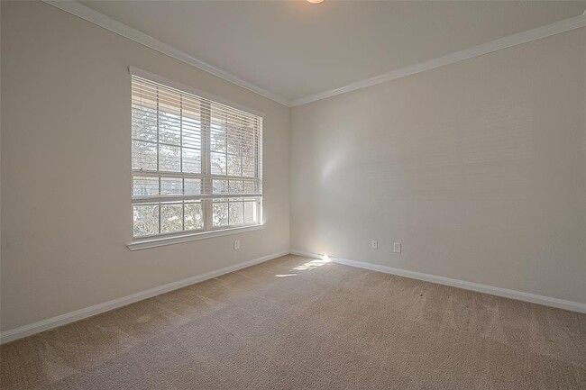 Building Photo - 23 Pioneer Canyon Pl