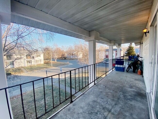 Building Photo - 3934 W 30th Ave