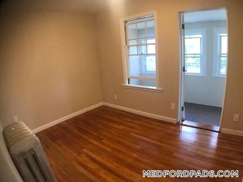 Building Photo - 58 Buzzell Ln