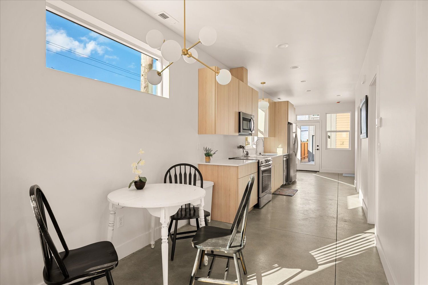 Building Photo - 3201 E 30th Ave