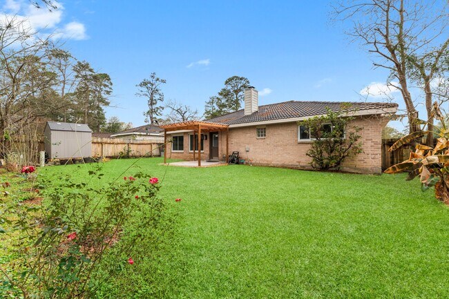 Building Photo - 5542 Ashgate Dr