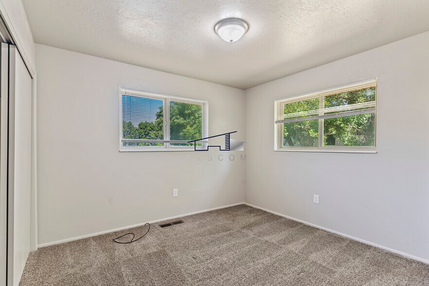 Building Photo - 2151 N 5700 E