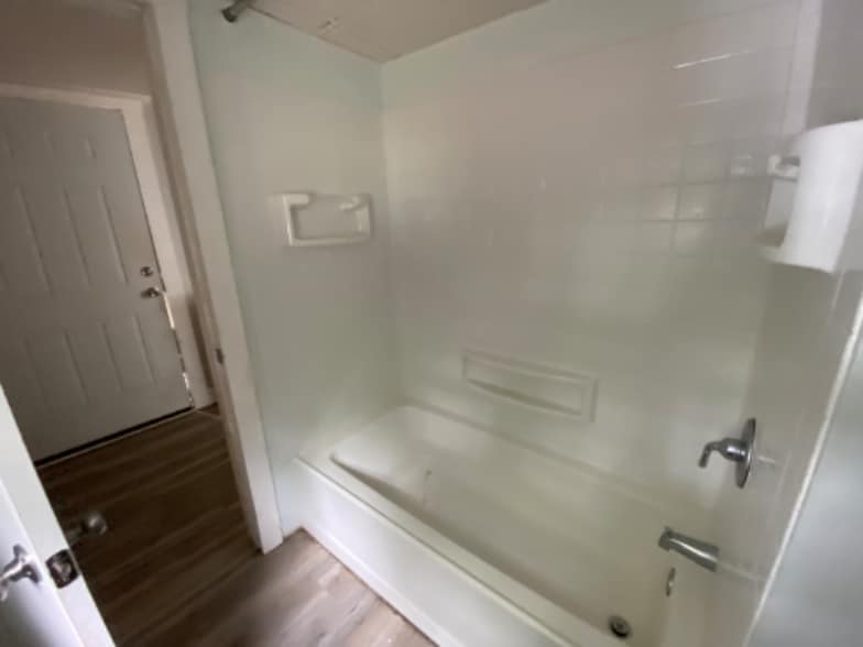 Building Photo - 37 Getchell St