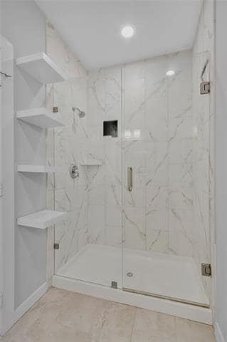 Building Photo - 5979 Rivendell Dr