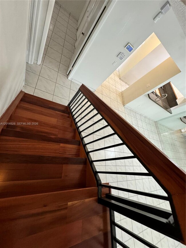 Building Photo - 4745 NW 98 Pl
