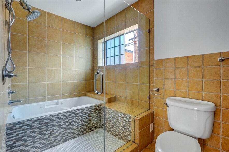 Building Photo - 456 Smithwood Dr