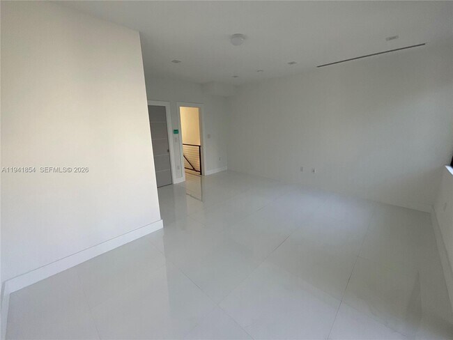 Building Photo - 3376 Perry Frow Dr