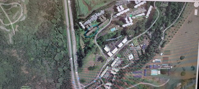 Building Photo - Ridgecrest ~ Spacious 2 Bedroom w/ 2 Reser...