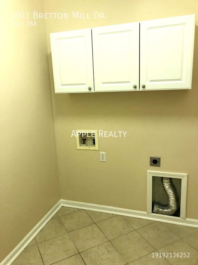 Building Photo - 3601 Bretton Mill Dr