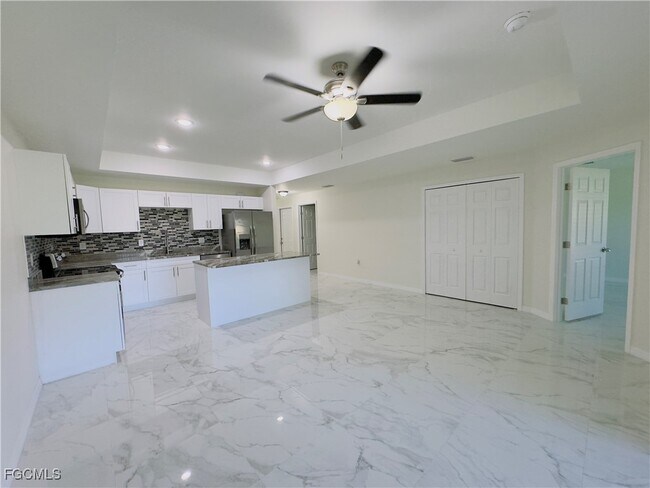 Building Photo - 884 Alabama Rd S