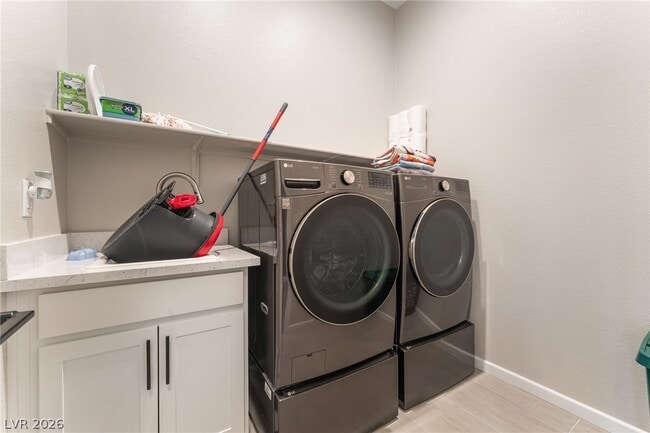 Building Photo - 9013 Pinyon Bluff St