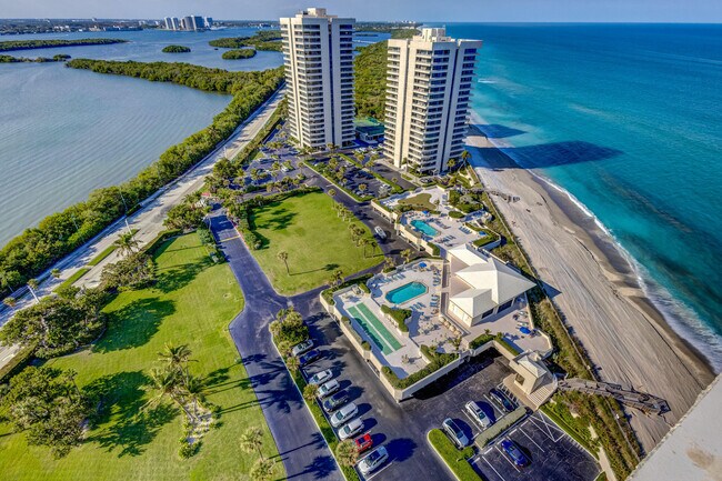 Building Photo - 5510 N Ocean Dr