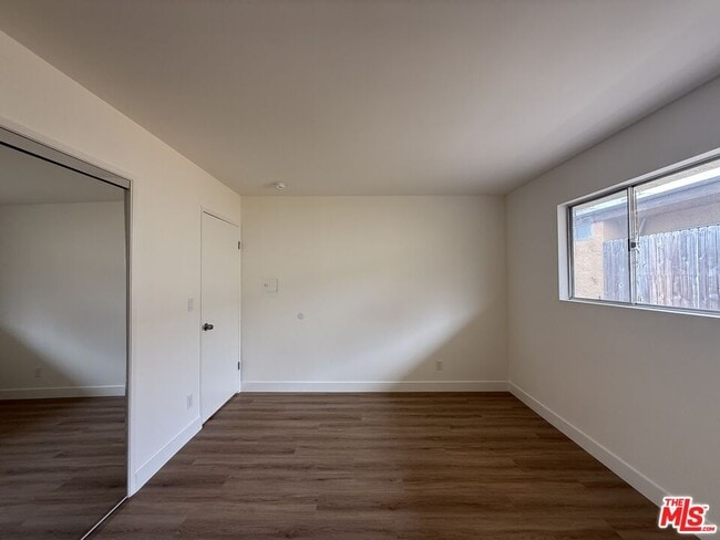 Building Photo - 523 Ashland Ave