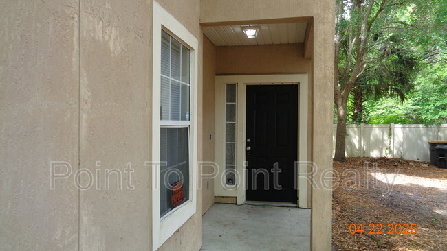 Building Photo - 4822 Playpen Dr