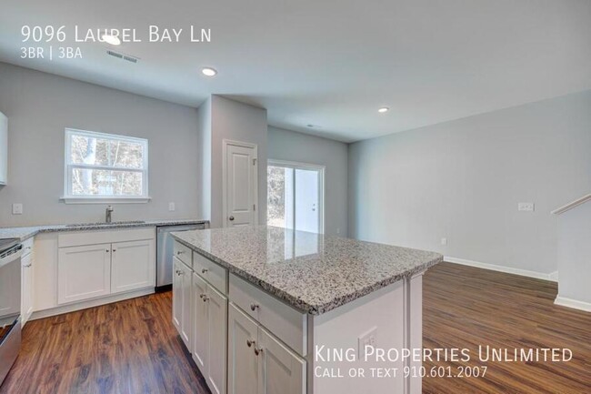 Building Photo - 9096 Laurel Bay Ln