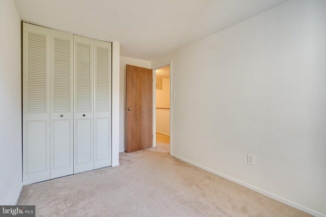 Building Photo - 6518 Alexis Ln
