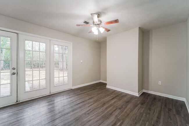 Building Photo - Beautiful Home in Jackson