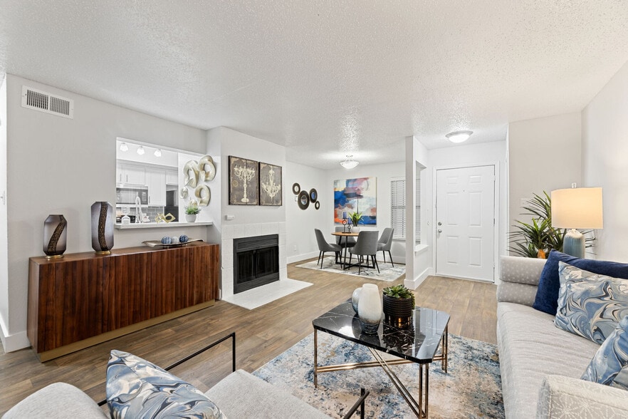 Primary Photo - The Admiral Apartments