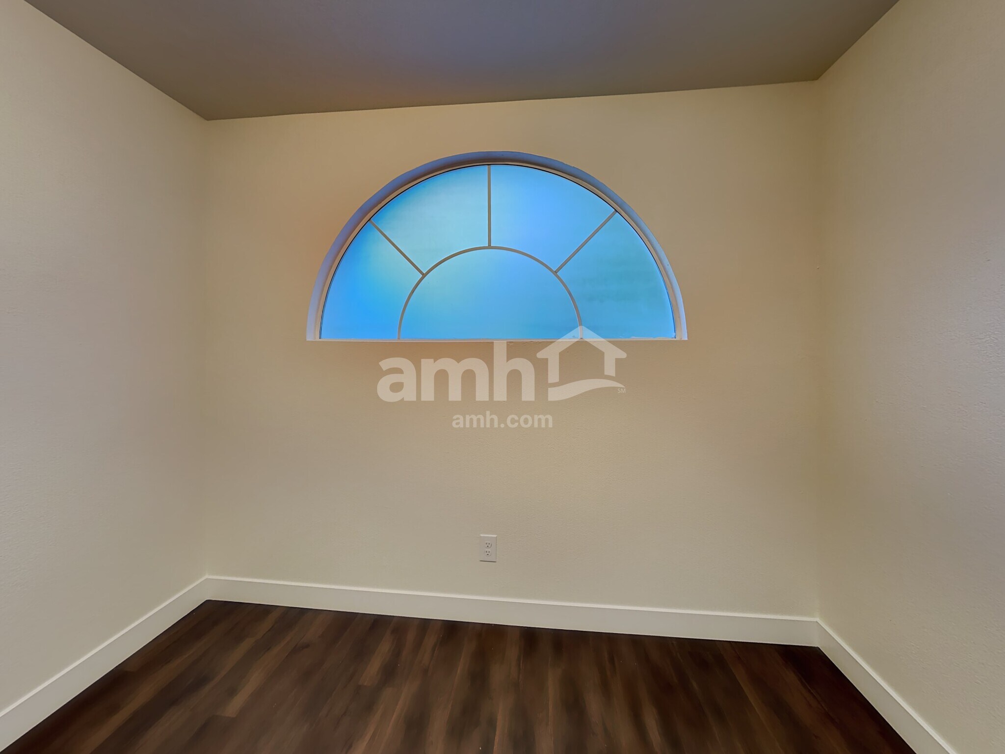 Building Photo - 6130 Peach Blossom Ln