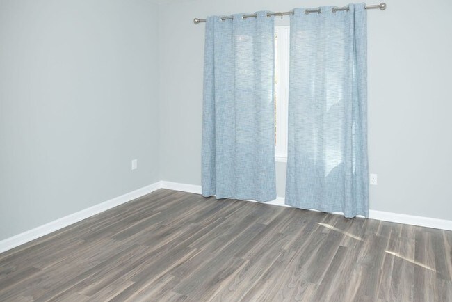 Building Photo - Condo in Brandon Ridge