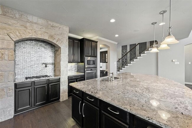 Building Photo - 8501 High Summit Ln