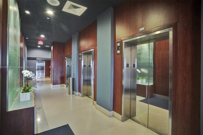 Building Photo - 6365 Collins Ave
