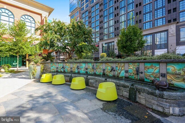 Building Photo - 11801 Rockville Pike