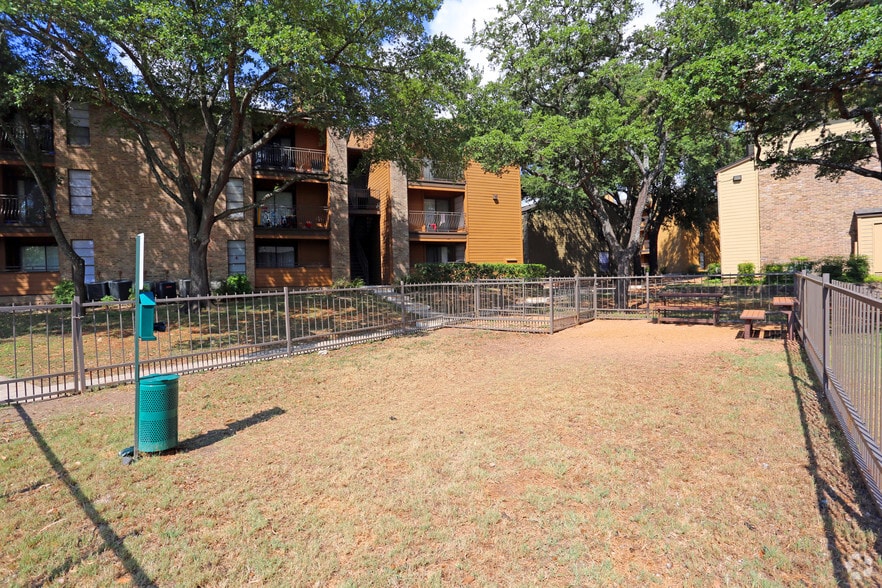 Building Photo - Tuscany Park Apartments