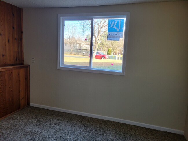 Building Photo - 11024 Swallow St NW