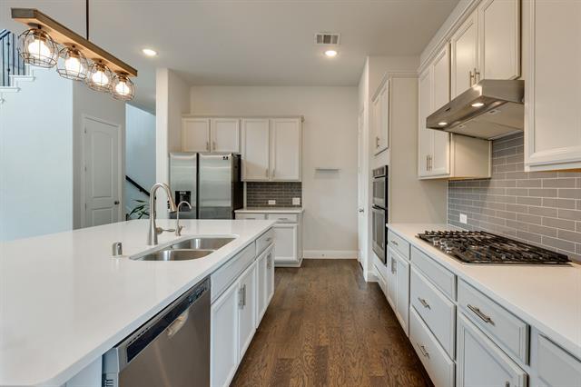 Building Photo - 5605 Acoma Ln