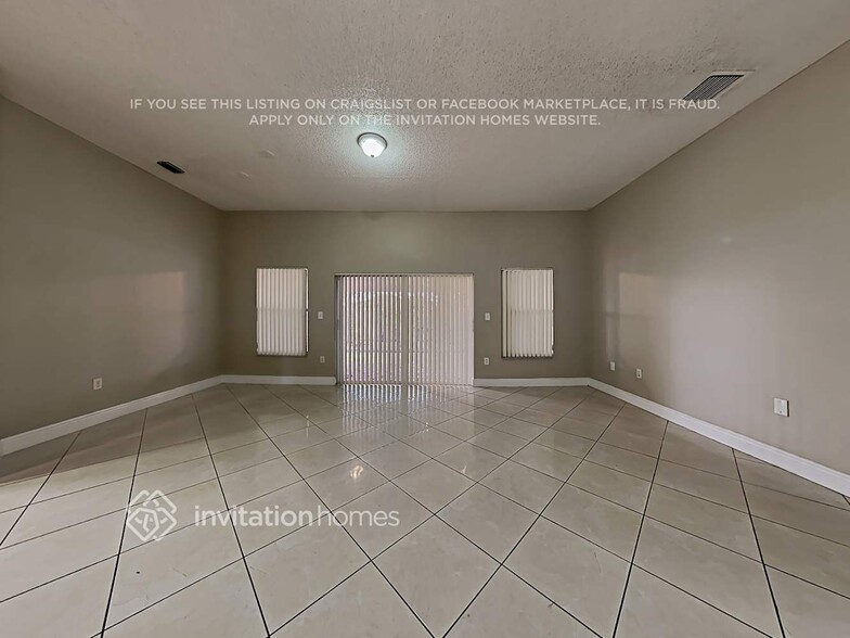 Building Photo - 14341 SW 160th Terrace