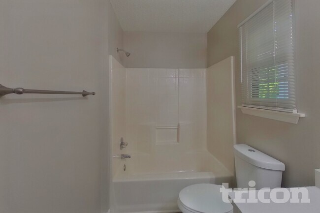 Building Photo - 10334 Creswell Ct
