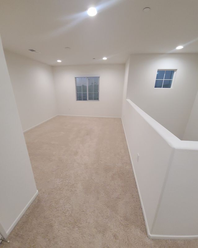 Building Photo - 655 Las Dunas St
