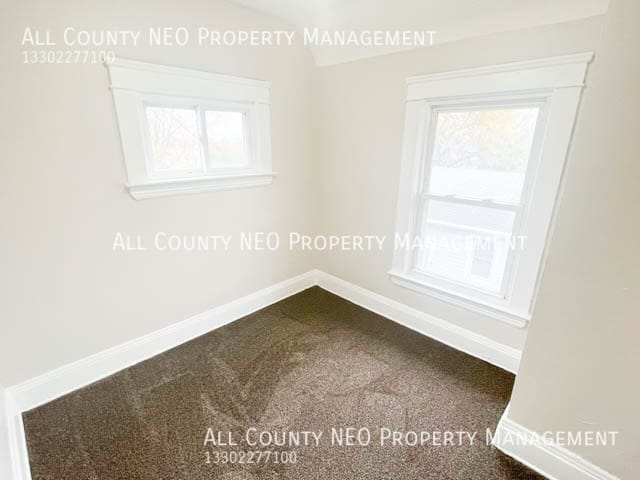 Building Photo - 1380 E 171st St