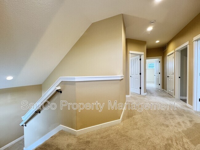 Building Photo - 16847 SW Tempest Way
