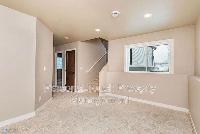 Building Photo - 6622 68th St S