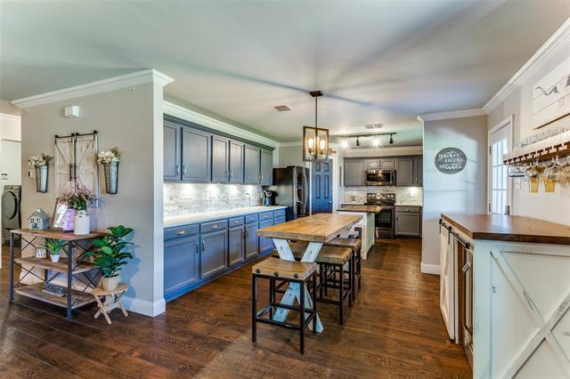 Building Photo - 4505 Pangolin Dr