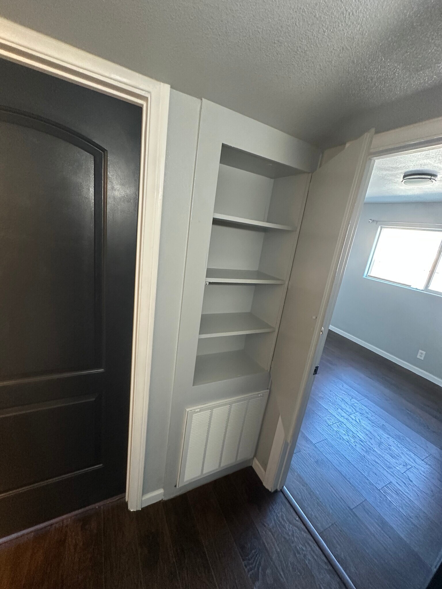Building Photo - 506 McKellar Cir
