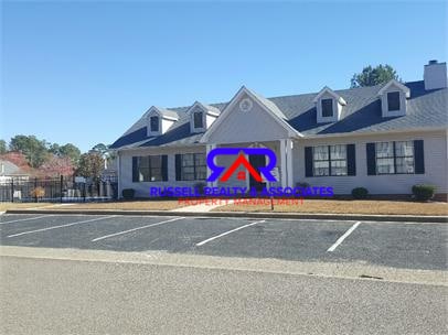 Building Photo - 1525 Applegate Ln