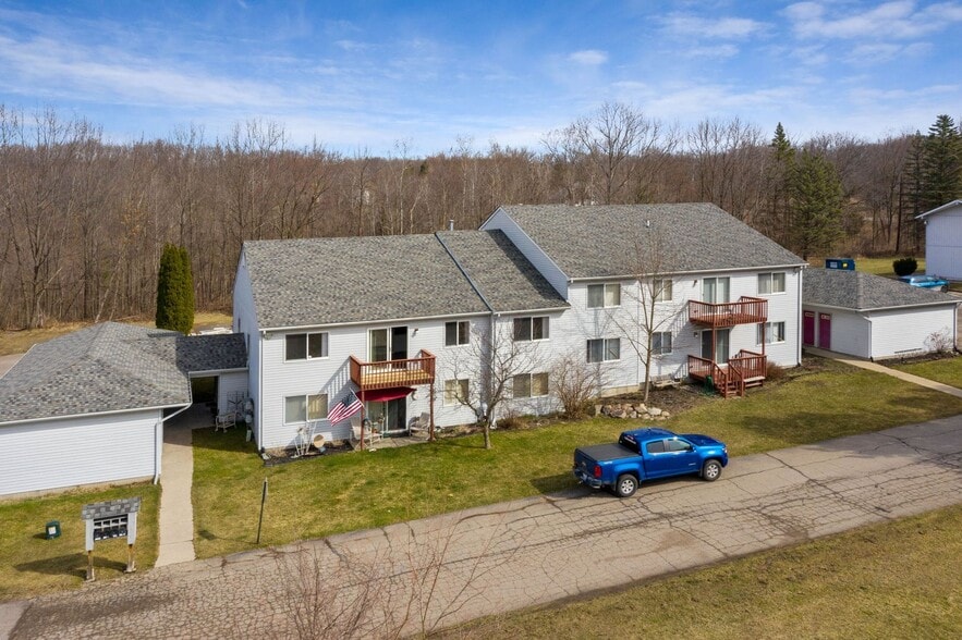 Interior Photo - Creekside at Fenton Heights