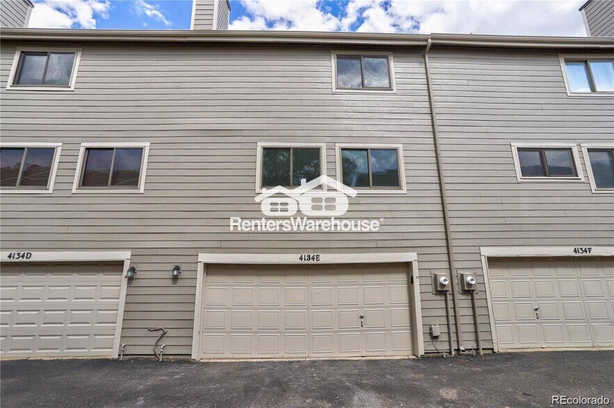 Building Photo - 4134 S Fraser Way