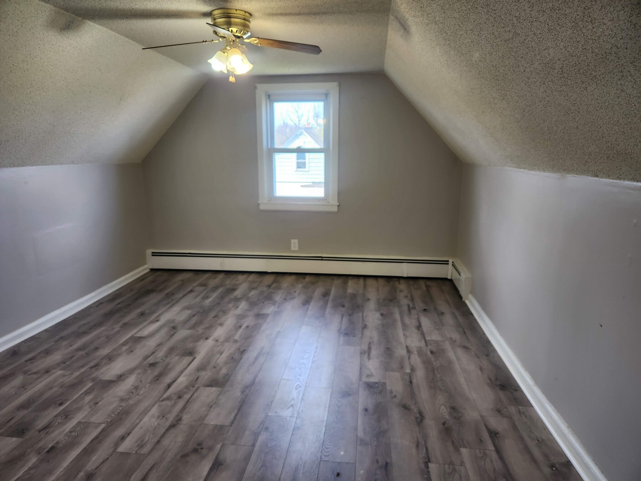 Bedroom 1 - 4620 Military Rd