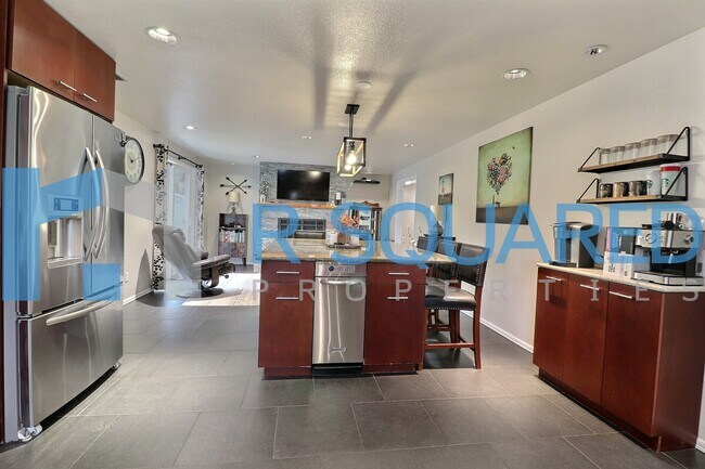 Building Photo - 11325 21st Pl NE