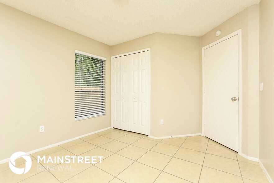 Building Photo - 3311 S St Lucie Dr