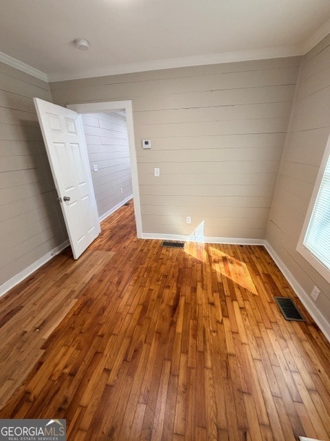 Building Photo - 1332 McClelland Ave