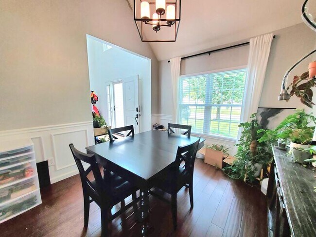 Building Photo - 2617 Alleghany Loop