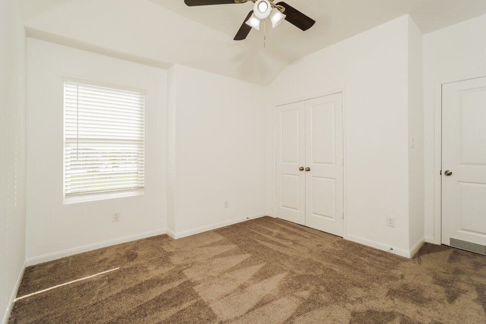 Building Photo - 1217 White Willow