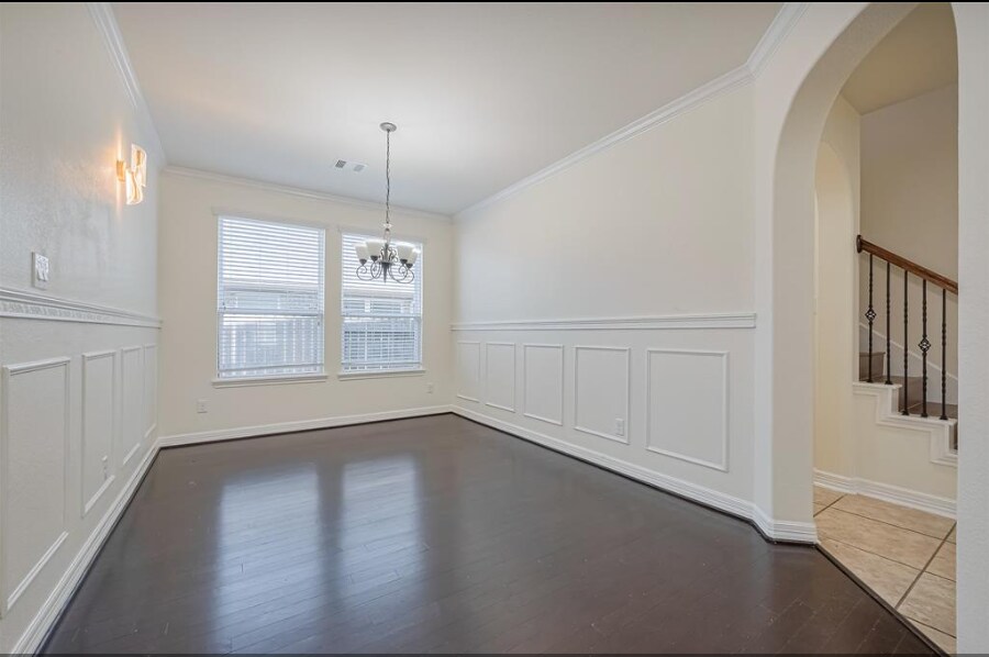 Building Photo - 2011 Fern River Ct