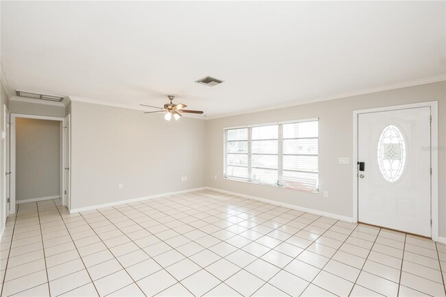 Building Photo - 3111 Mercer Rd