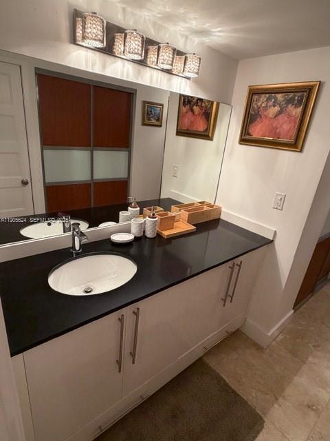 Building Photo - 210 174th St